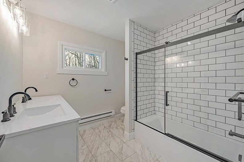 5992 Penn St, Export PA  15632-1209 exterior