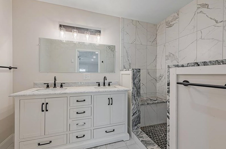 5992 Penn St, Export PA  15632-1209 exterior