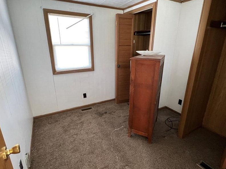 664 Banetown Rd, Washington PA 15301-6432 exterior