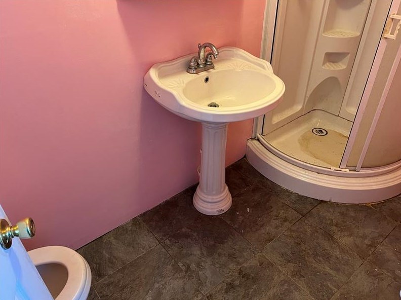 664 Banetown Rd, Washington PA 15301-6432 exterior