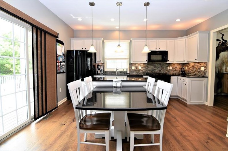 217 Morning Grove Ln, Valencia PA  16059-1639 exterior