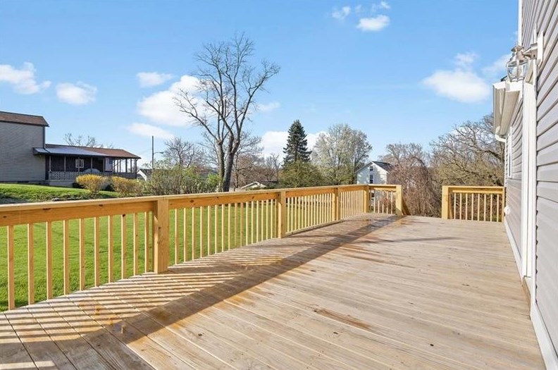 20 5th Ave, Freedom PA  15042-1006 exterior