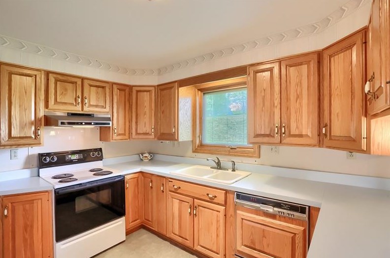 266 Hemlock Dr, Butler PA 16001-3423 exterior