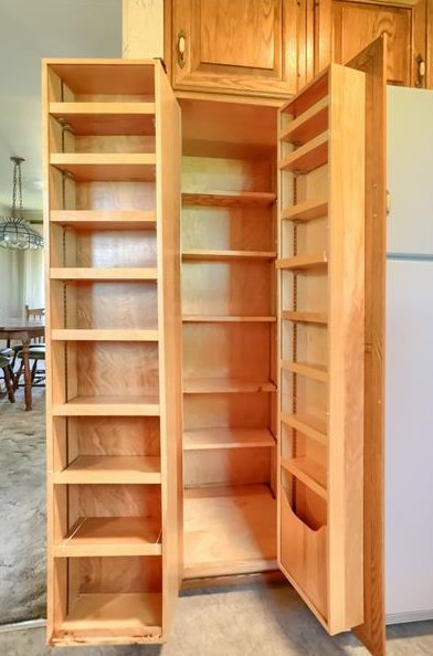 266 Hemlock Dr, Butler PA 16001-3423 exterior