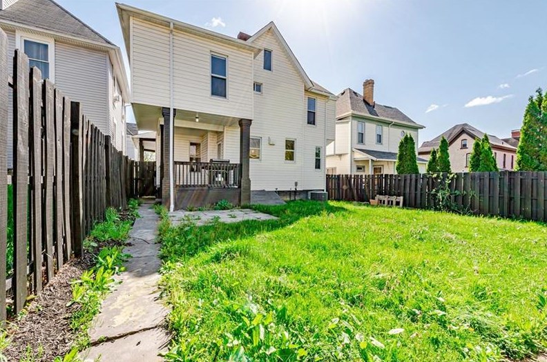 116 Talbot Ave, Greensburg PA  15601-3223 exterior