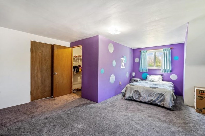 207 Noel Dr, Monroeville PA 15146-1522 exterior