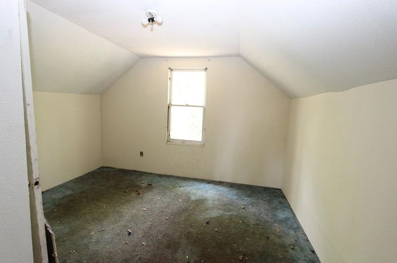 330 Cline St, East Pgh PA  15112-1605 exterior