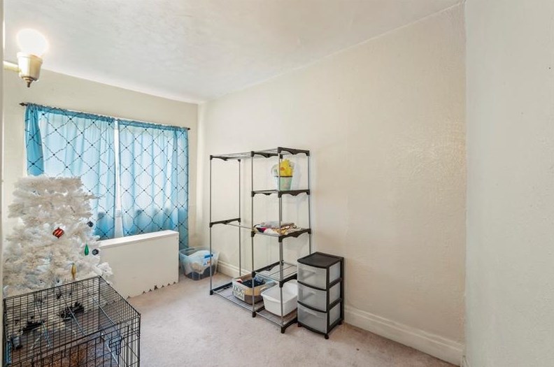 700 Maple Ave, Washington PA 15301-1907 exterior