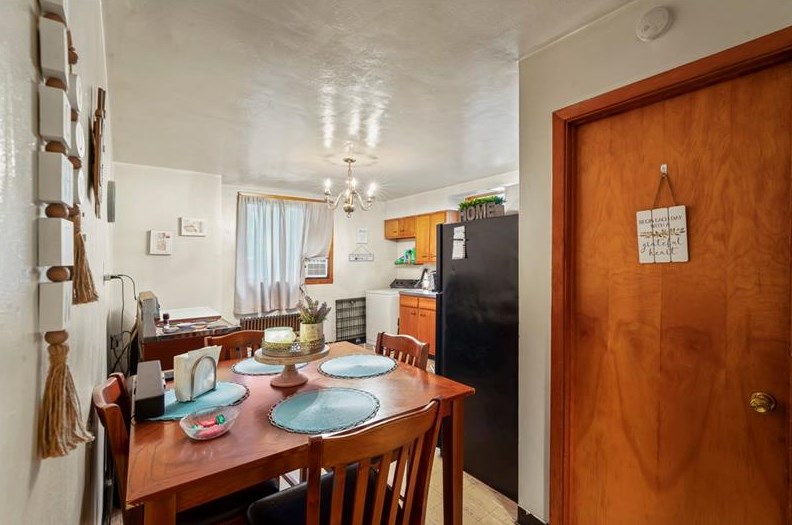 700 Maple Ave, Washington PA 15301-1907 exterior