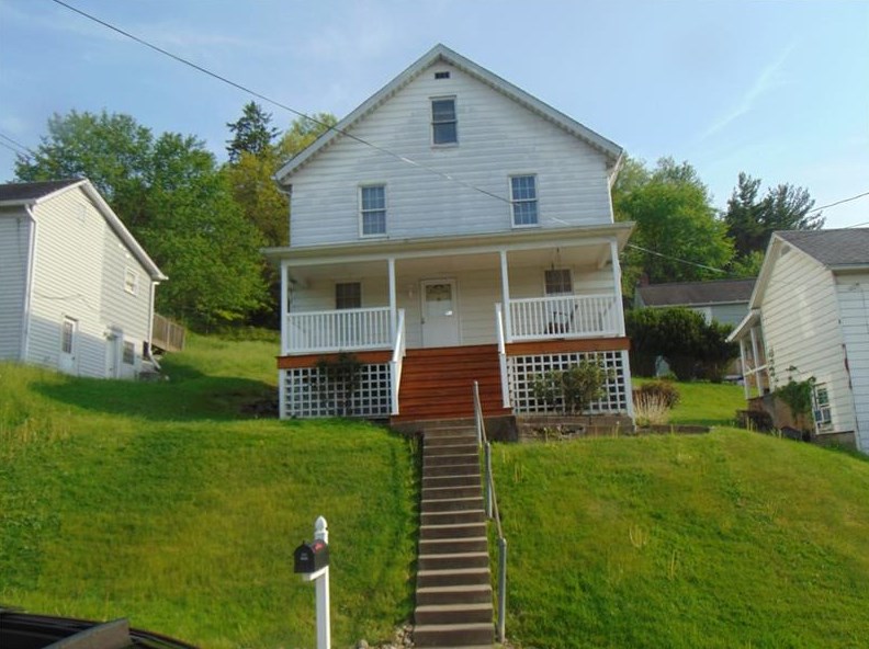 5729 Lincoln Ave, Export PA  15632-1334 exterior