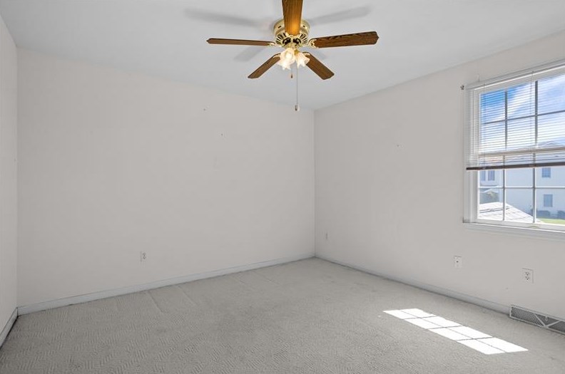 501 Stoneridge Blvd, Butler PA 16001-6682 exterior