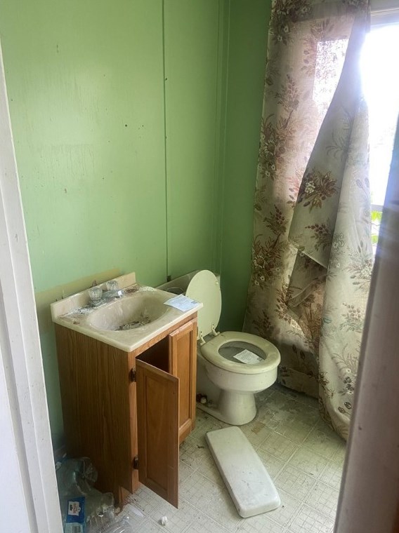 221 2nd St, Washington PA 15301-4234 exterior