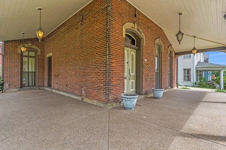 529 Main St, Butler PA  16001-4304 exterior