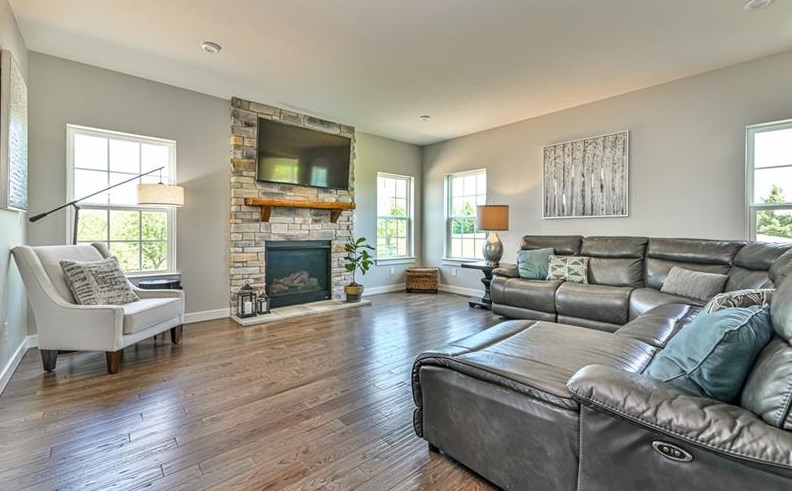 299 Crisswell Rd, Butler PA 16002-8640 exterior