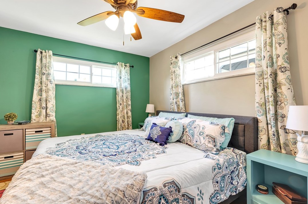 1055 Apple St, Freedom PA  15042-1819 exterior