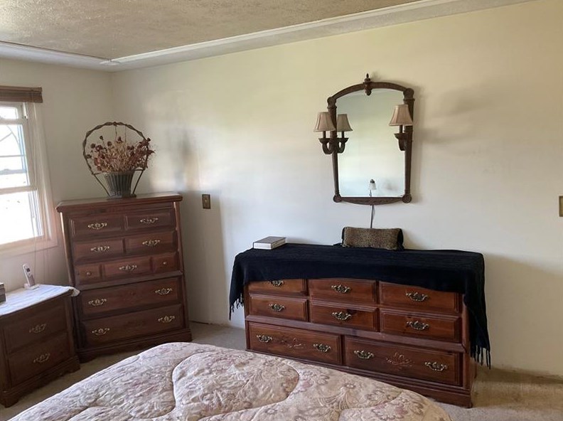 101 Amherst Dr, Butler PA 16001-1701 exterior