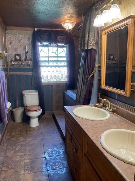 101 Amherst Dr, Butler PA 16001-1701 exterior