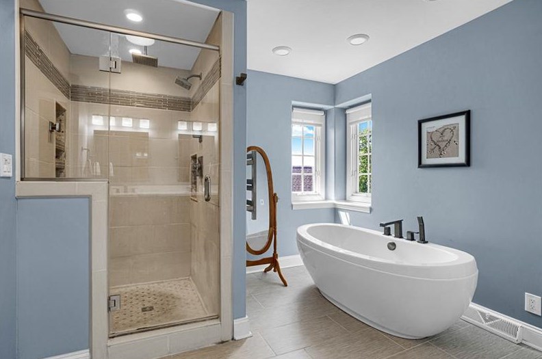 3059 Canterbury Dr, Allison Park PA 15101-1544 exterior