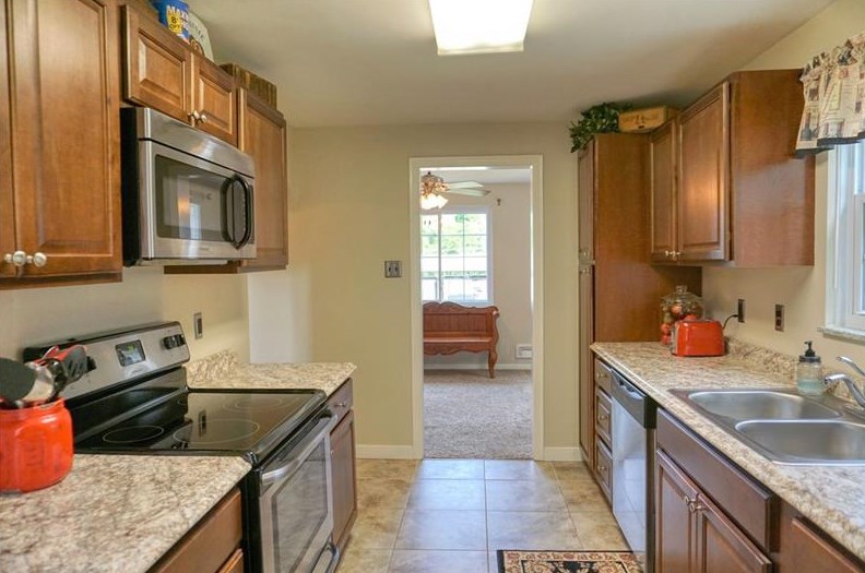 104 Church Rd, Butler PA  16002-8948 exterior