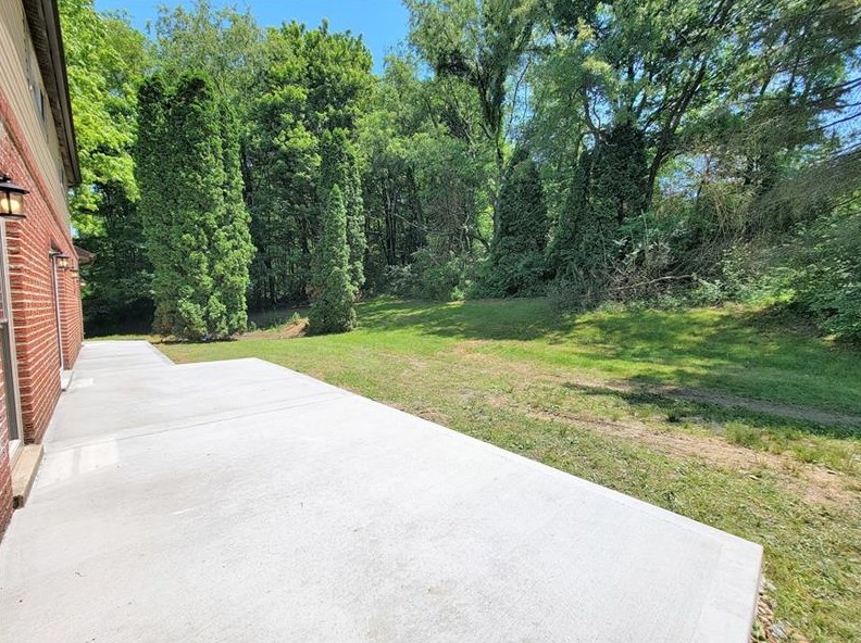 109 Betty Ln, Butler PA  16002-0911 exterior