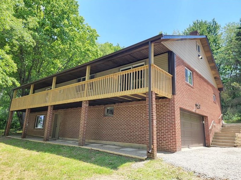 109 Betty Ln, Butler PA  16002-0911 exterior