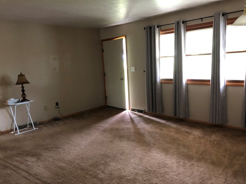 372 Chicora Rd, Butler PA 16001-2356 exterior