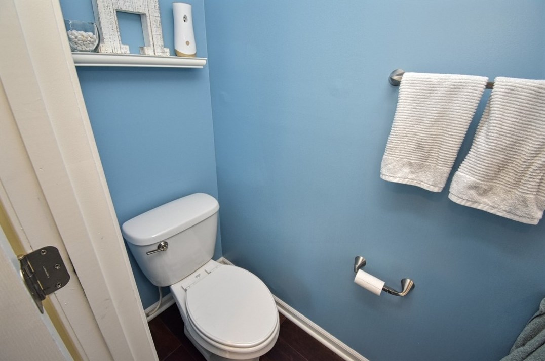 120 Summit Cir, Houston PA  15342-1091 exterior