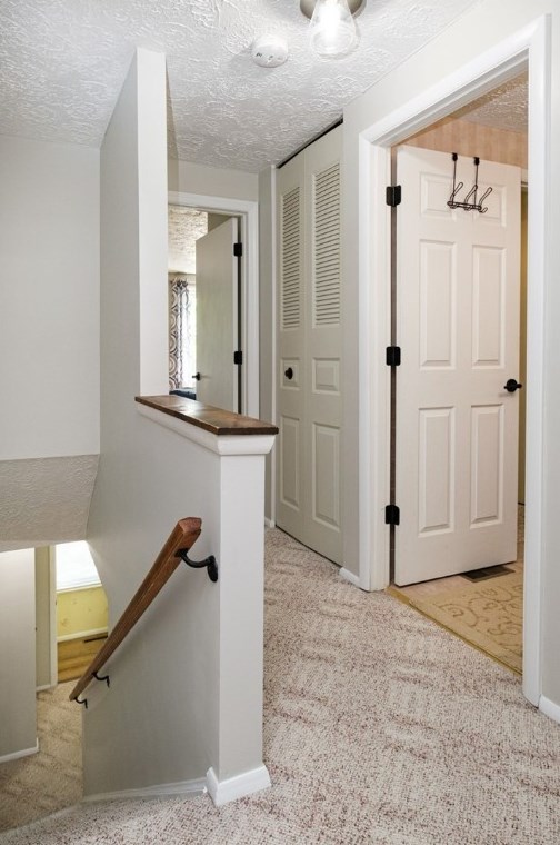 338 Huntingdon Ave, North Huntingdon PA 15642-3143 exterior