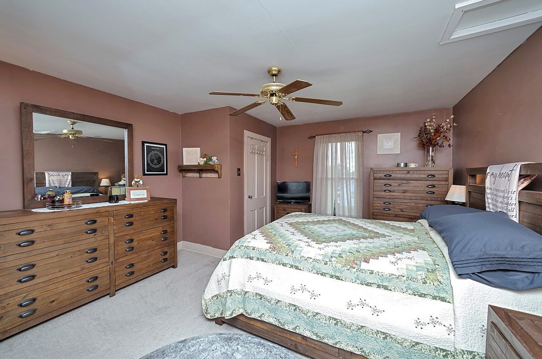 206 Constitution St, Perryopolis PA 15473-1391 exterior