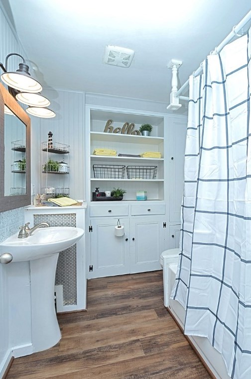 206 Constitution St, Perryopolis PA 15473-1391 exterior