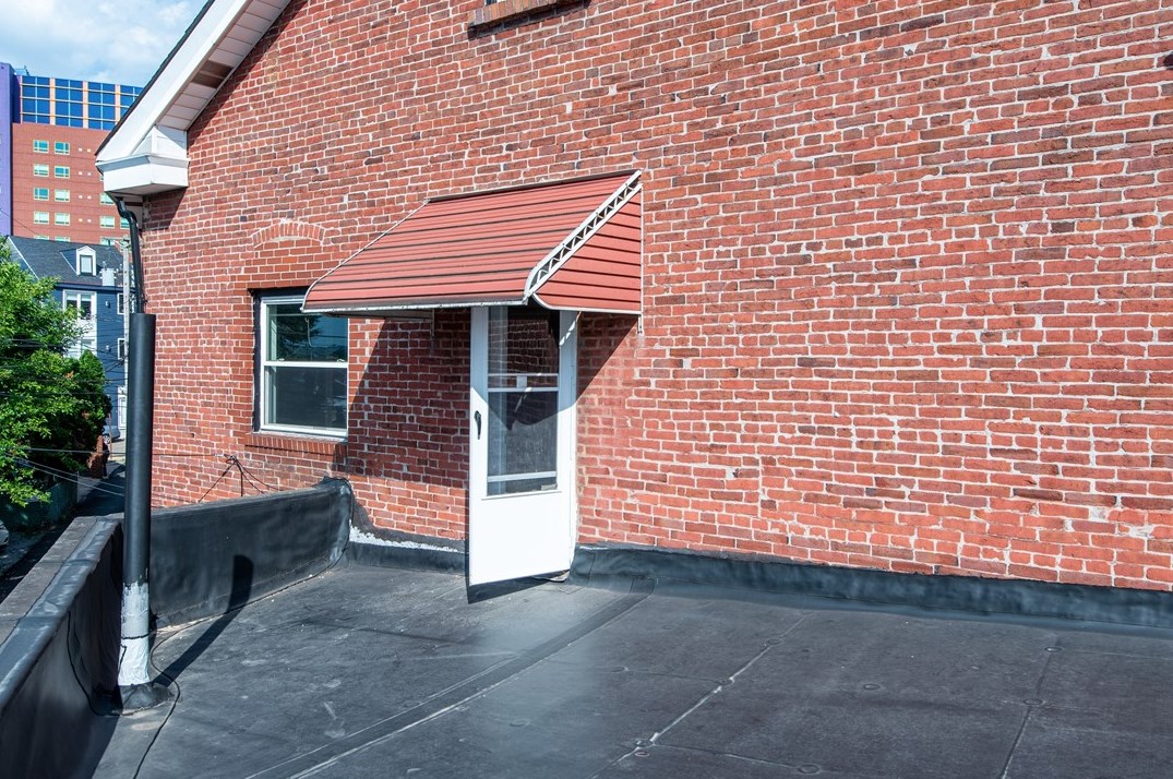 375 1/2 Main St, Penn Hills, PA 15201