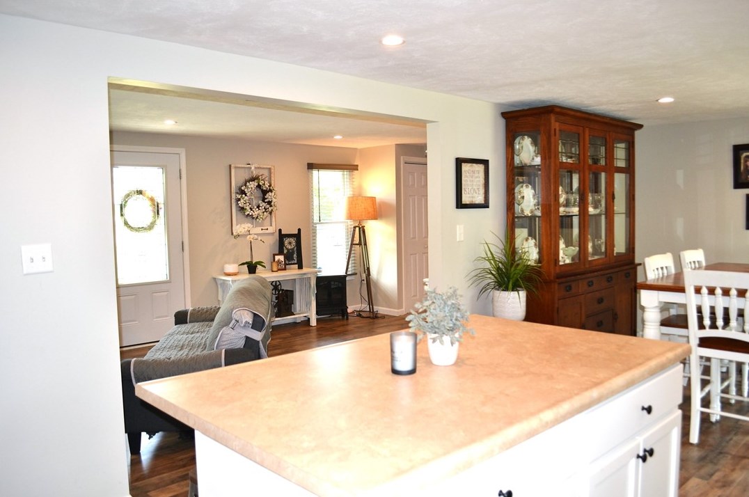 216 Rural Dr, Butler PA  16001-2523 exterior