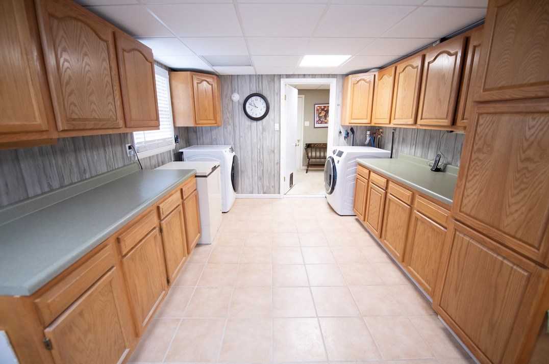 780 River Forest Dr, Freeport PA  16229-1504 exterior