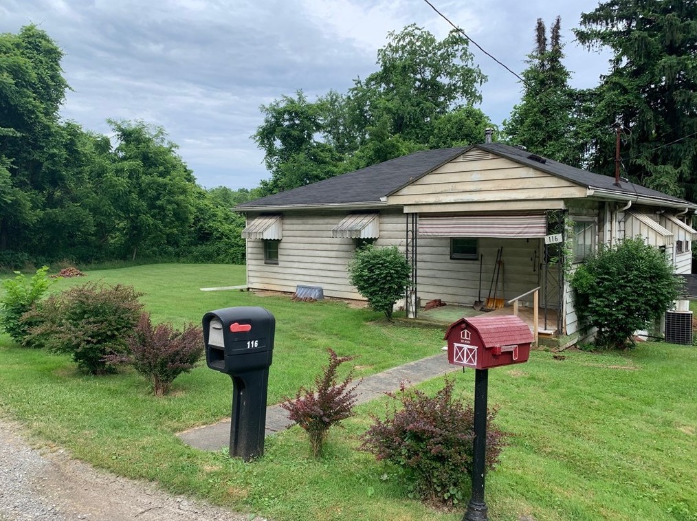 116 Terrace Ave, Industry PA  15052-1712 exterior