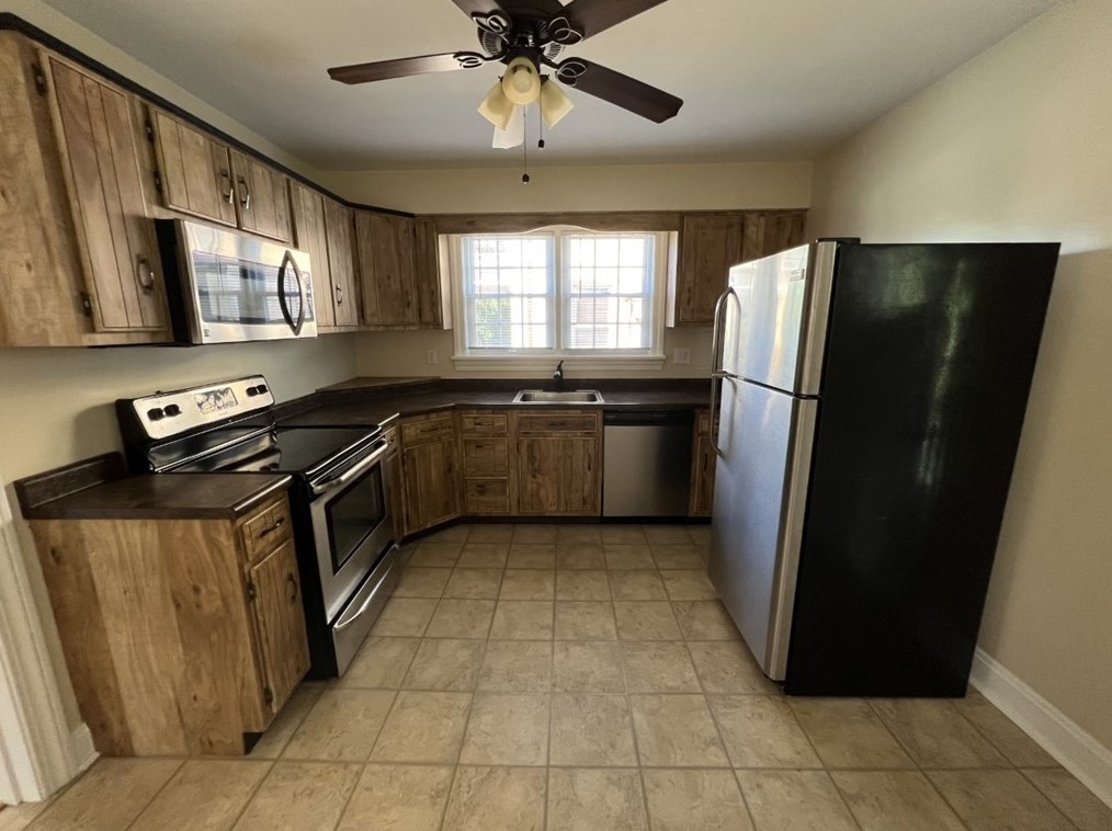56 Bierer Ln, Oliphant Furnace PA  15401-5516 exterior