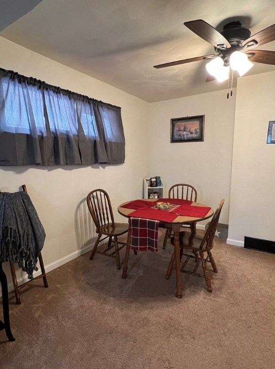 524 Chestnut St, Greensburg PA 15601-4044 exterior