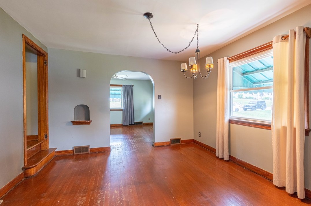 729 Franklin St, Washington PA 15301-3987 exterior