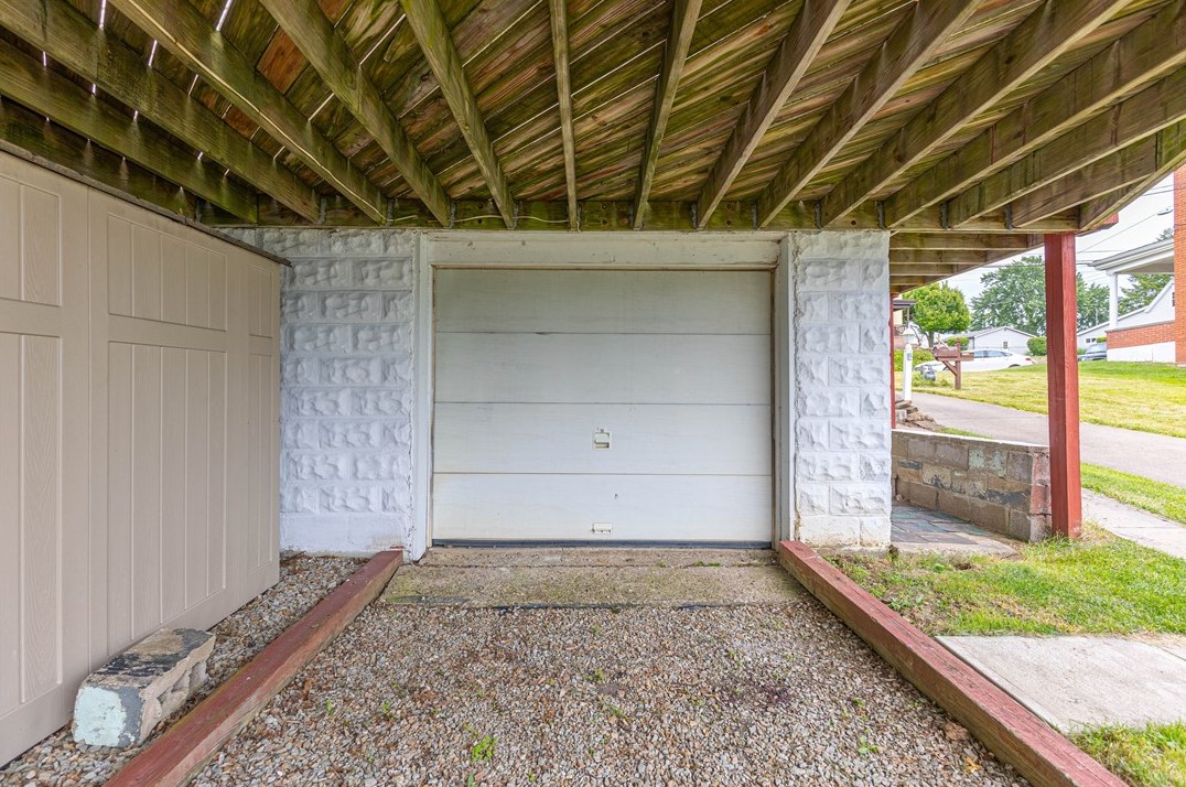 729 Franklin St, Washington PA 15301-3987 exterior