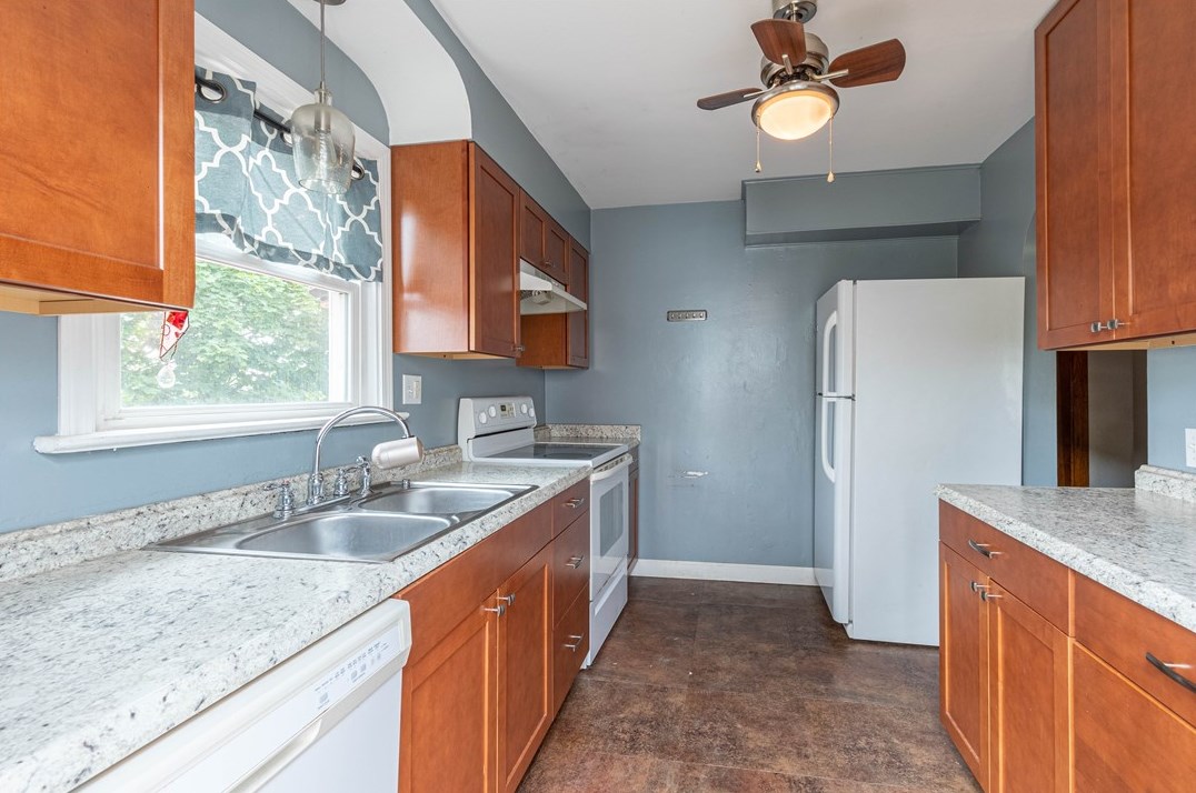 729 Franklin St, Washington PA 15301-3987 exterior