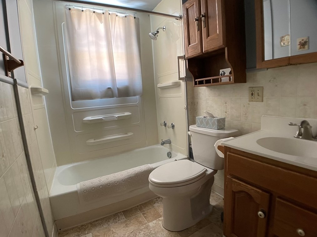 173 Wylie Ave, Washington PA 15301-2050 exterior