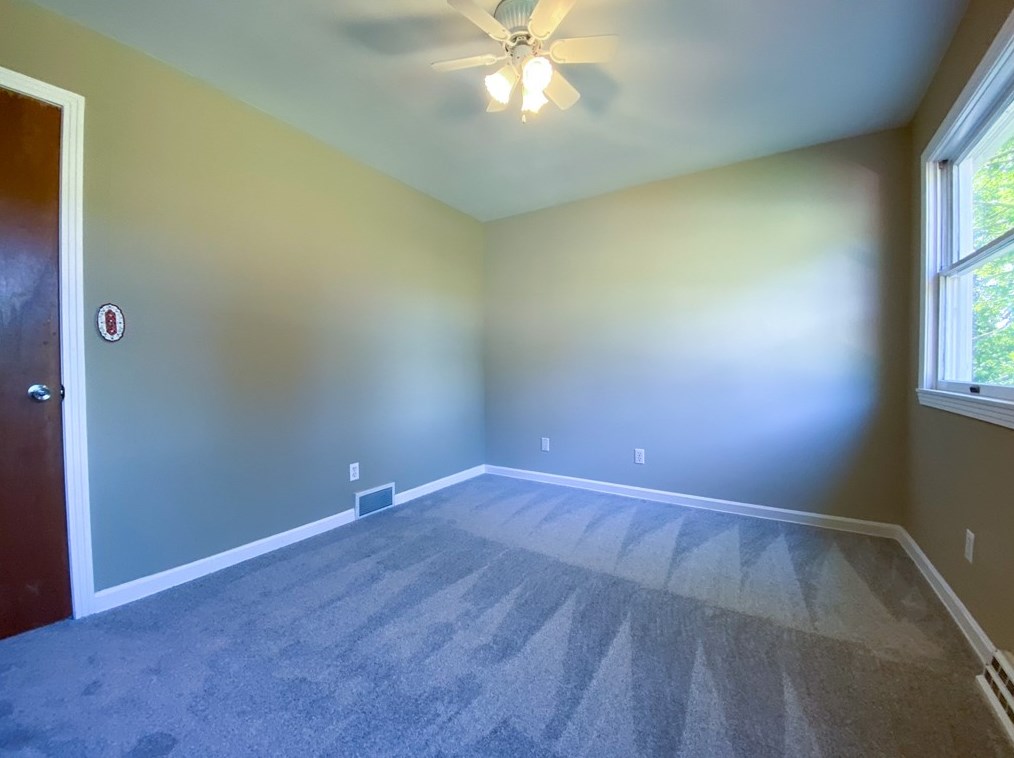 115 Lyn Dl Dr, Butler PA  16001-1410 exterior