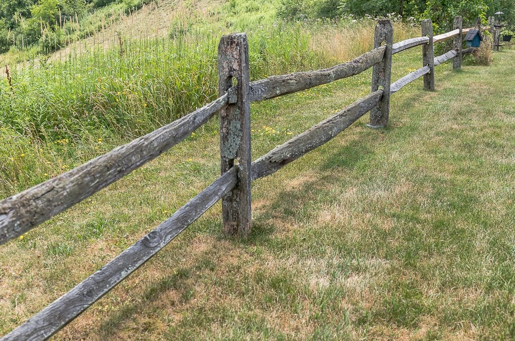 127 Park Crst Ln, Butler PA 16001-7917 exterior