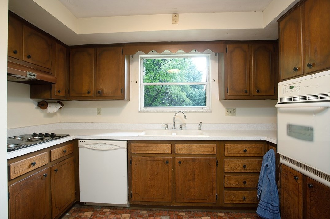 2389 Flagstaff Dr, Export PA  15632-8801 exterior