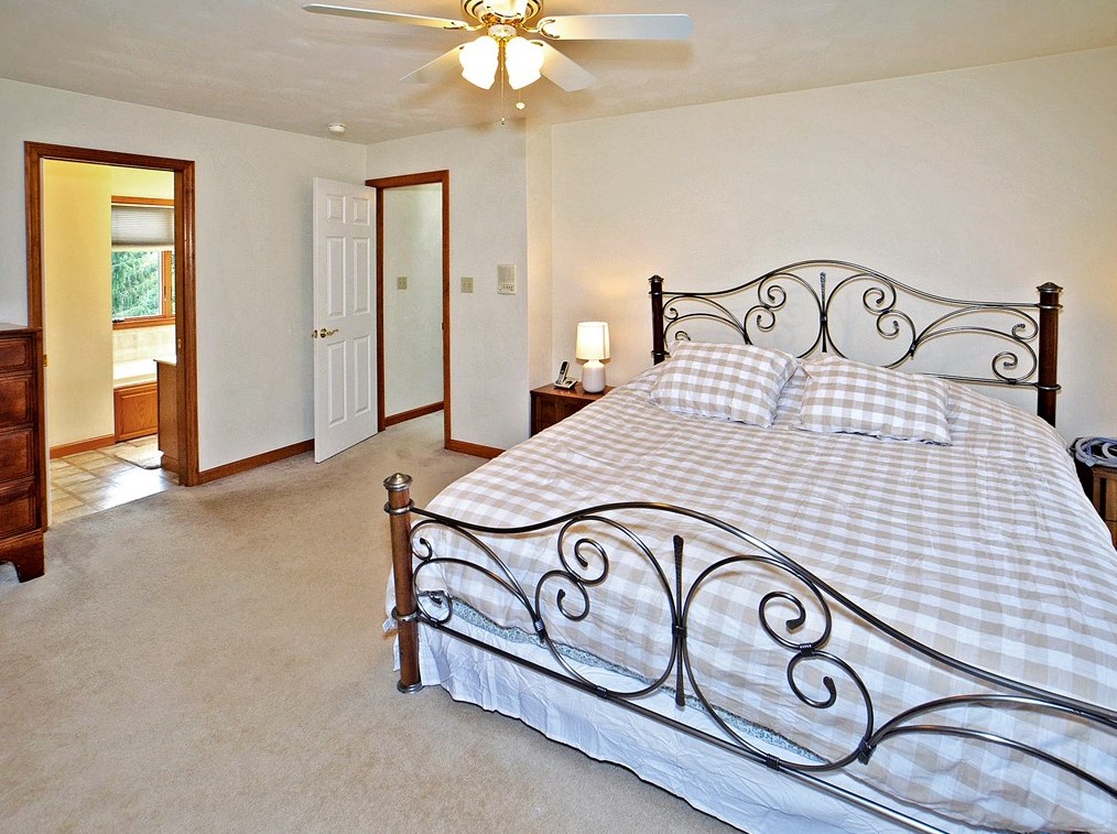 2145 Haymaker Rd, Monroeville PA 15146-4327 exterior