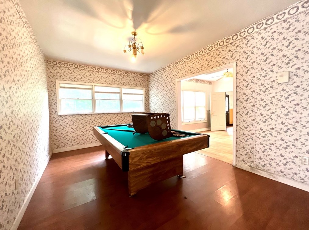 134 Ave, Washington PA 15301-3558 exterior