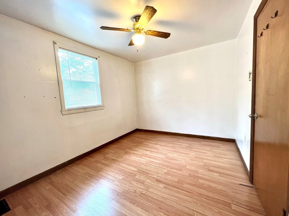 134 Ave, Washington PA 15301-3558 exterior