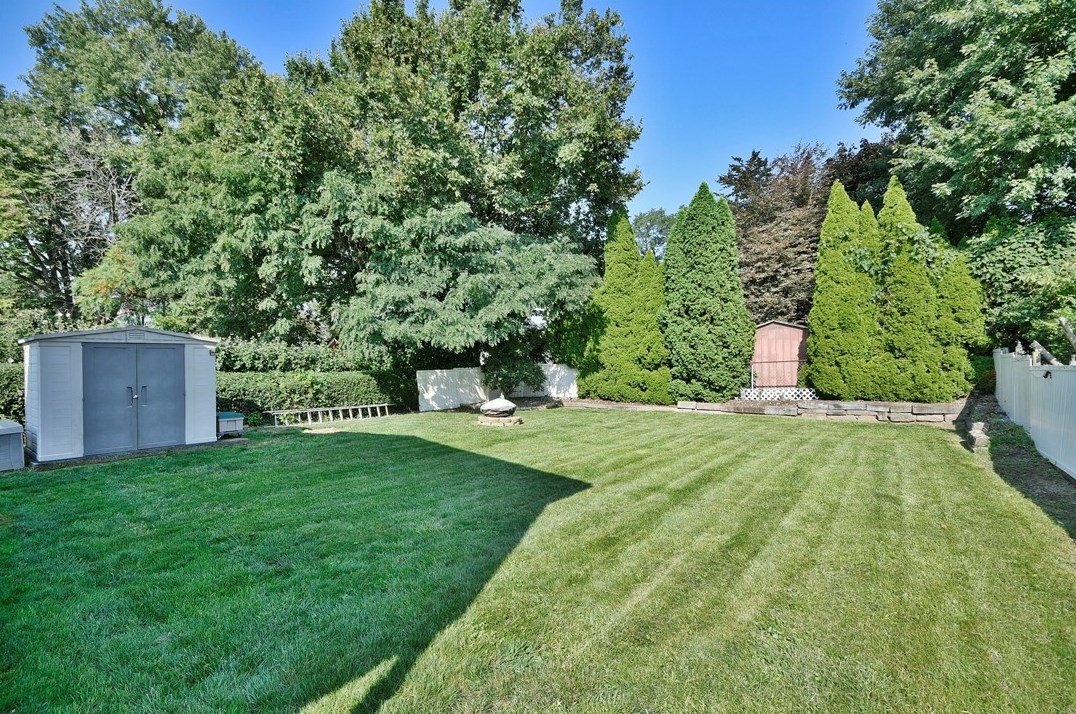 523 California Ave, Monroeville PA 15146-3921 exterior