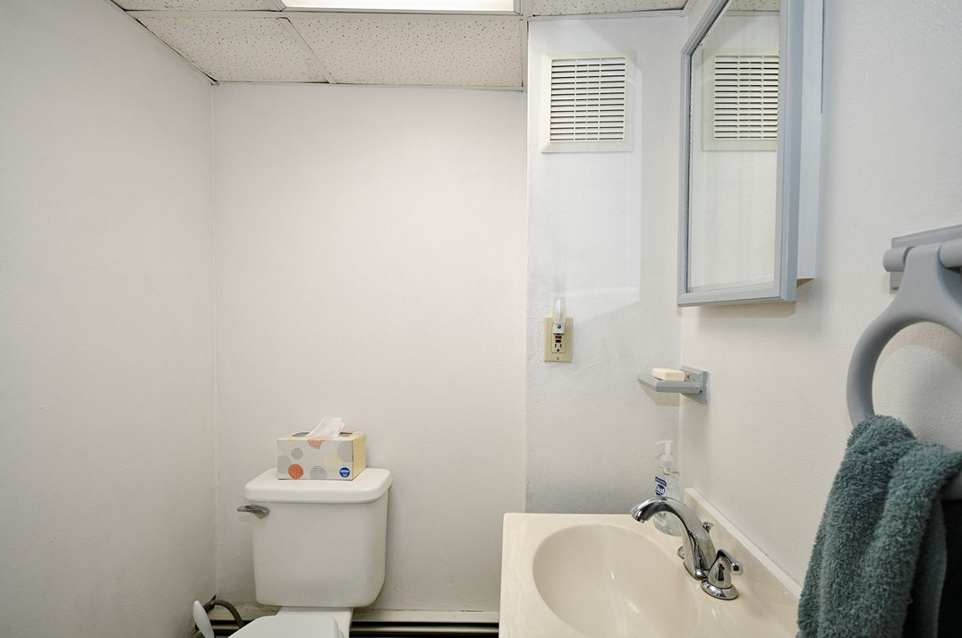 523 California Ave, Monroeville PA 15146-3921 exterior