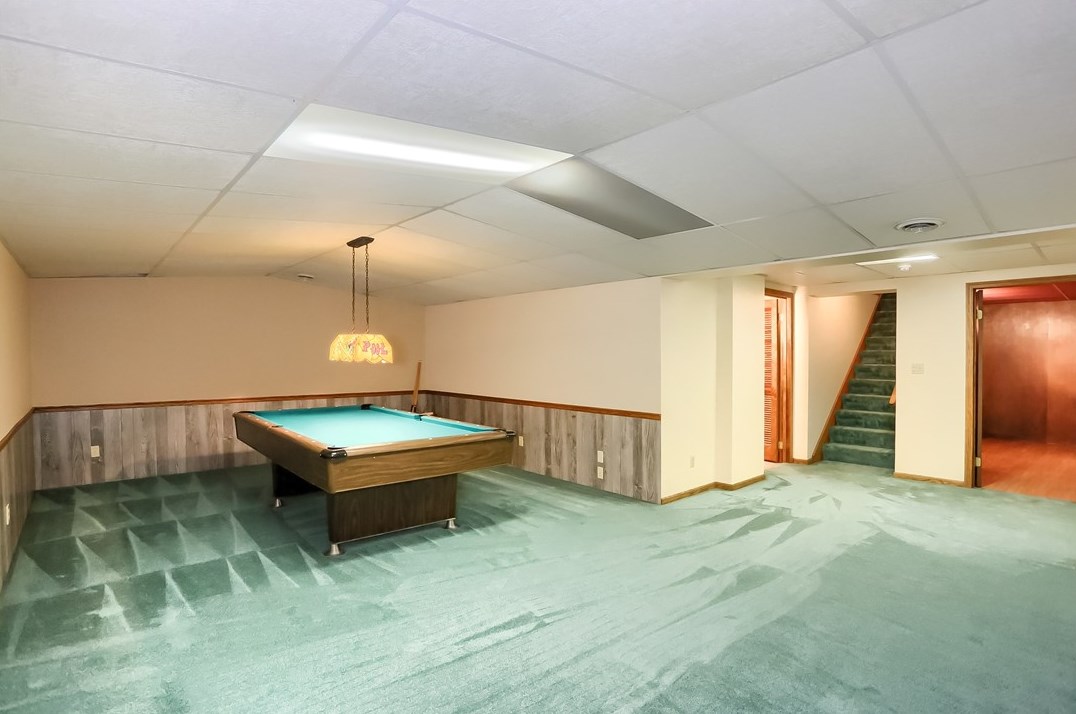 2901 Rosedale Ave, New Castle PA  16105-1217 exterior