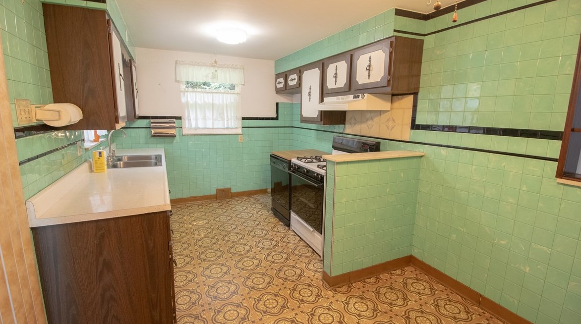 504 Naysmith Rd, North Versailles PA 15137-2340 exterior